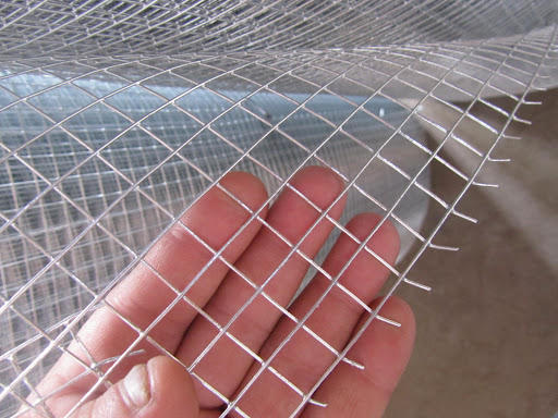 How to use and what are the uses of welded wire mesh?